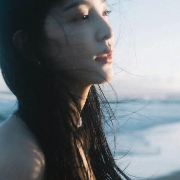 暗夜女巫